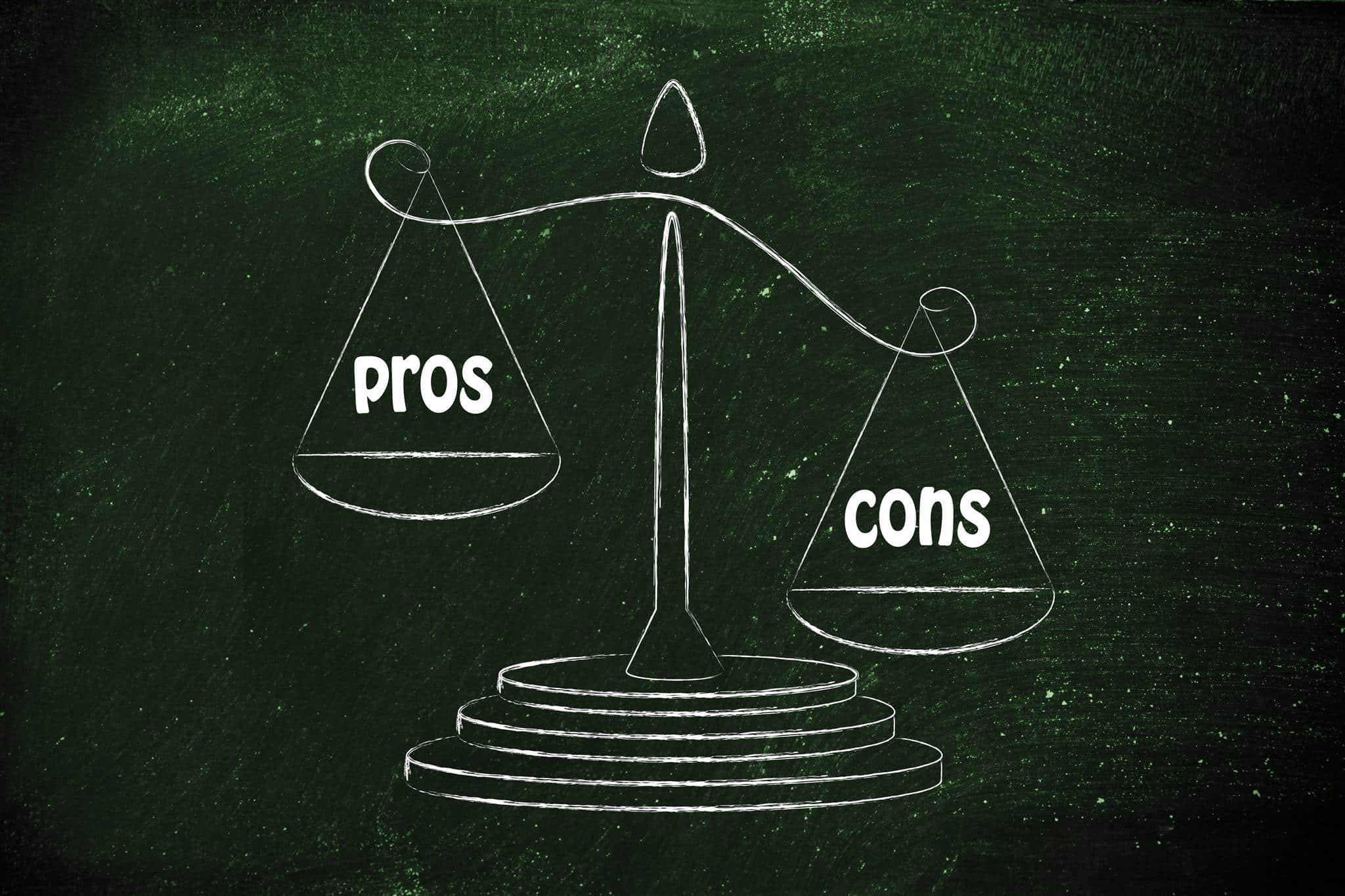 pros and cons trong tiếng Anh