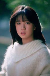 ขวบปีที่โชติช่วงและร่วงโรยของ ‘อะคินะ นะคะโมะริ’ นักร้องหญิงที่ฝากความสดใสให้ยุค 80s 