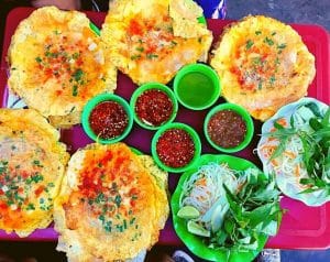Bánh ép Huế | Khám há tinh hoa ẩm thực đường phố tại cố đô
